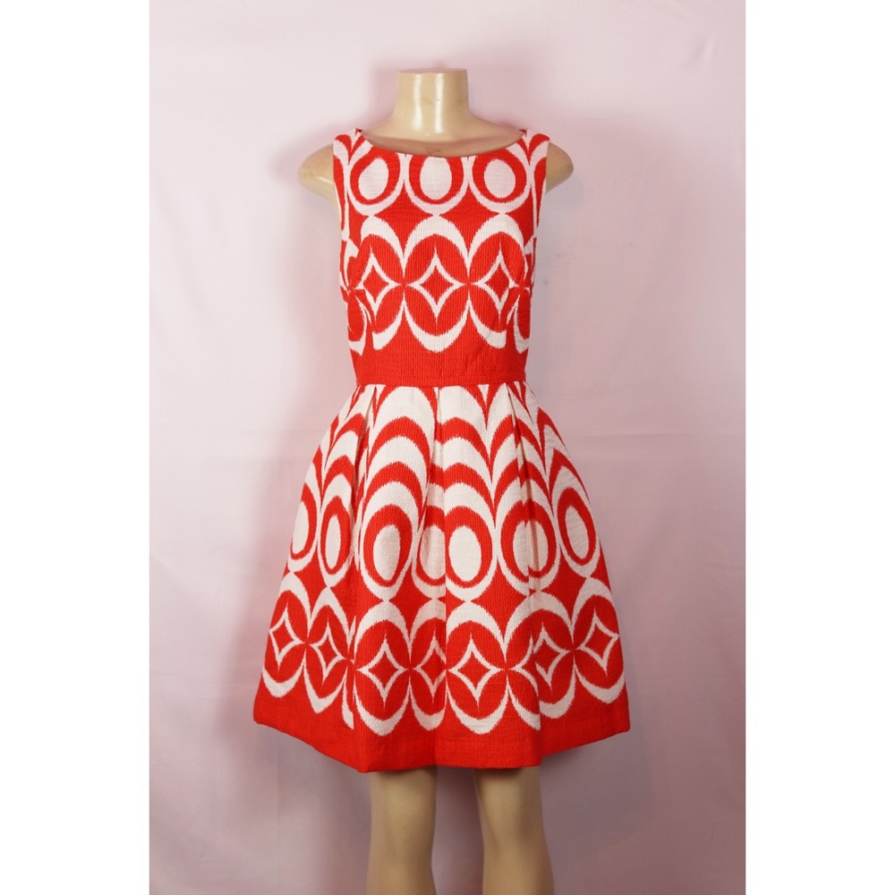 JUST TAYLOR ORANGE/WHITE PRINT FIT& FLARE DRESS 10